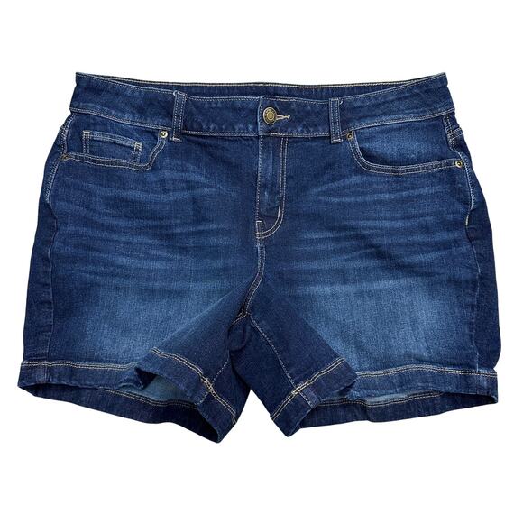 Maurices Dark Wash Jean Shorts High Rise Comfort Casual Denim Sz: 16W - Picture 1 of 8